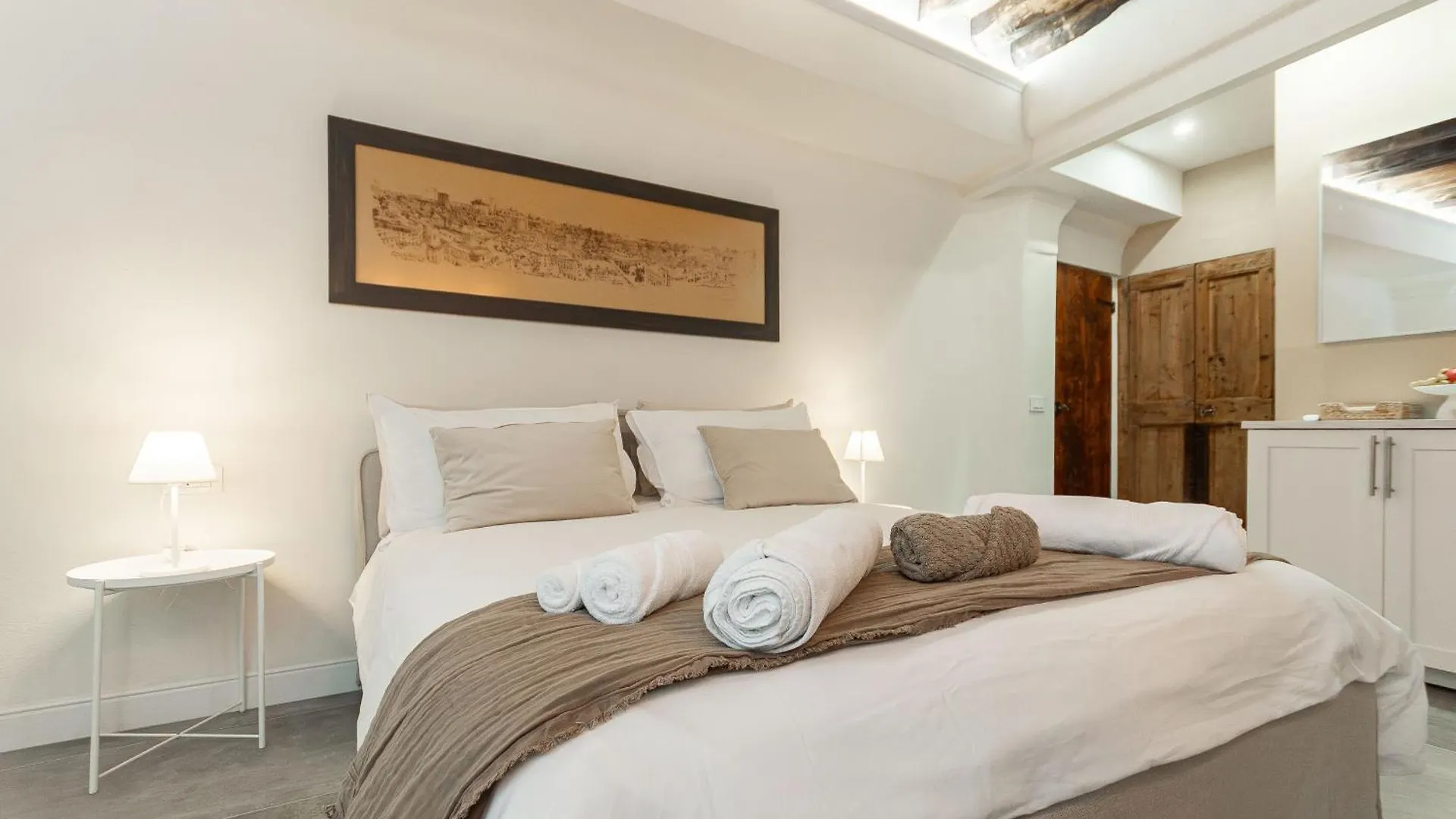 Luxury In Centro - 3Min Acquario Apartment Genoa 0*,  Italy
