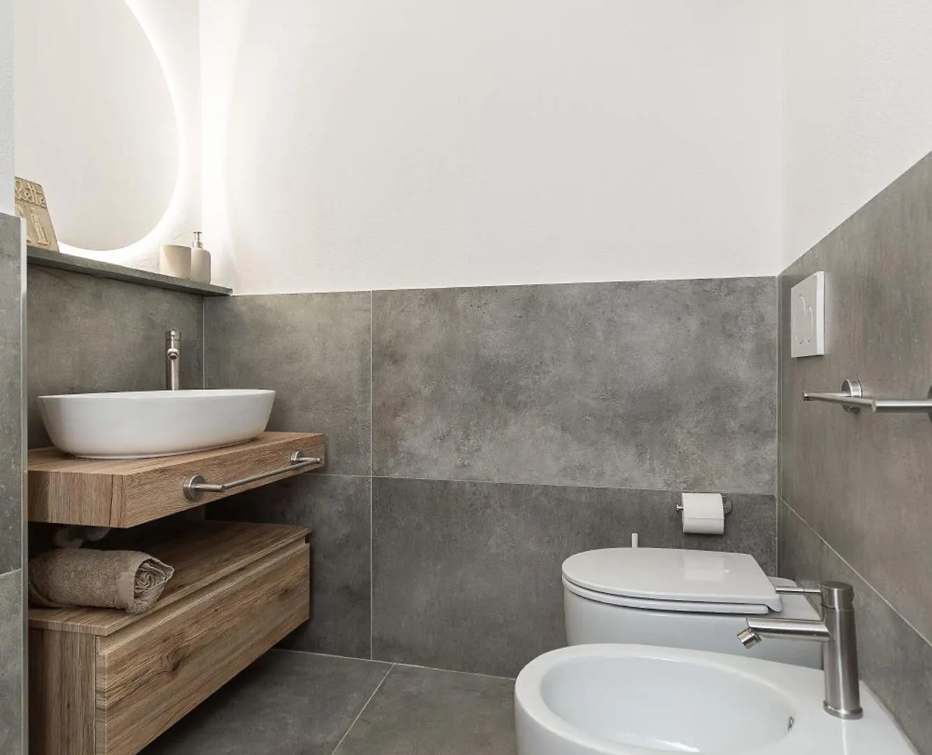 Luxury In Centro - 3Min Acquario Apartment Genoa 0*,  Italy