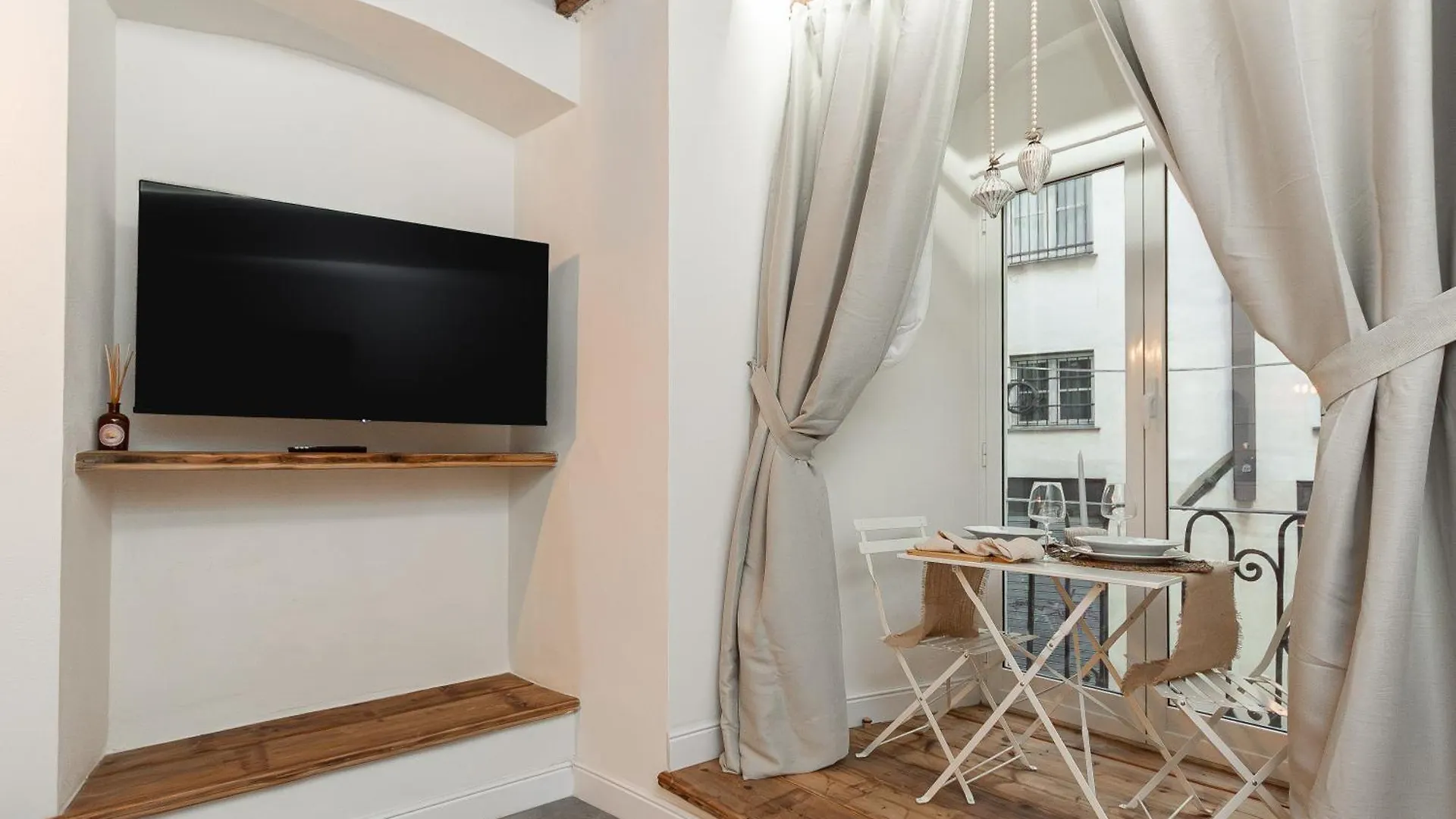 Luxury In Centro - 3Min Acquario Apartment Genoa